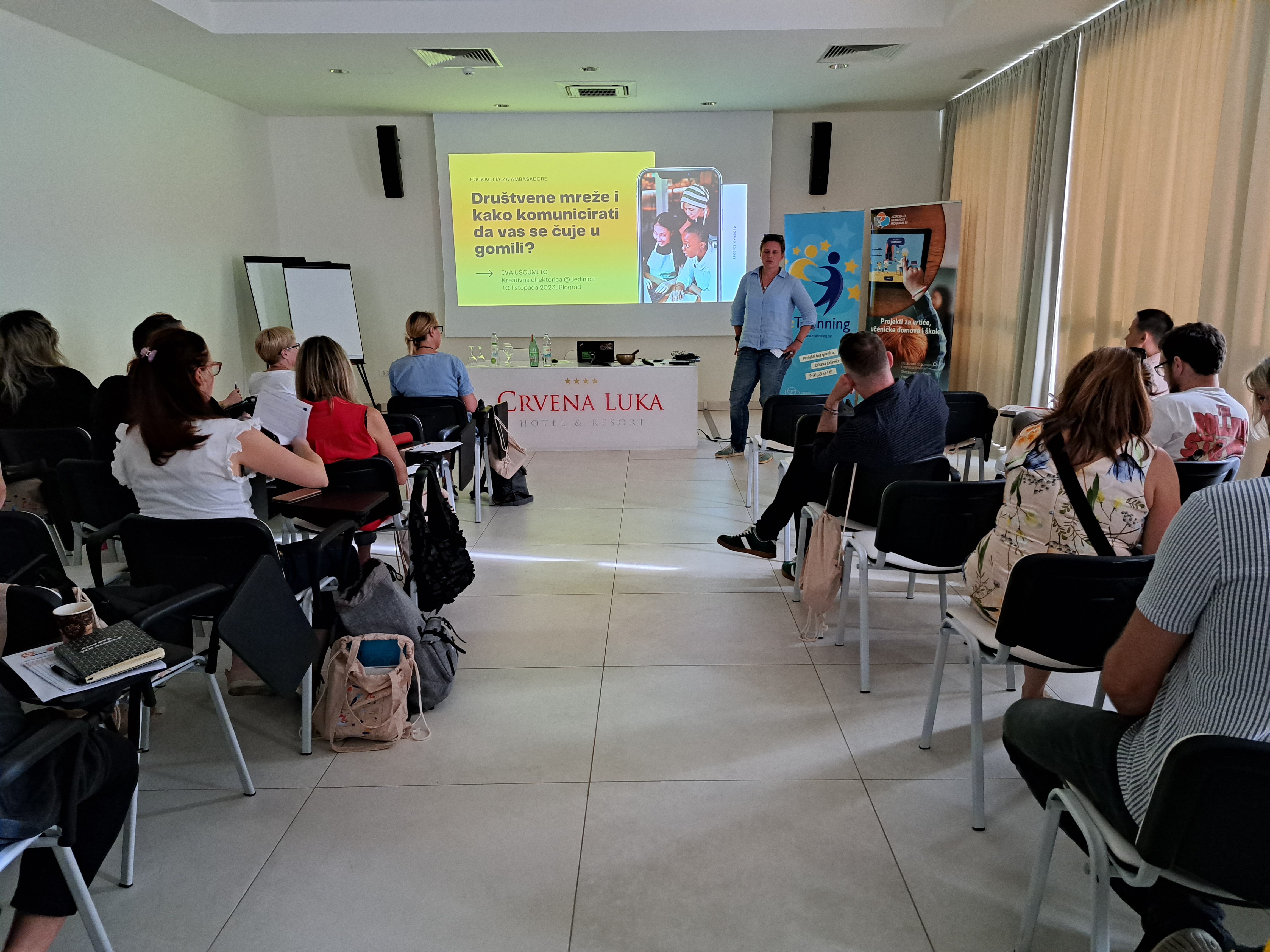 Zajedničkim osposobljavanjem ambasadora eTwinninga i programa Erasmus+ obilježeni Dani Erasmusa 2023. - Slika 1