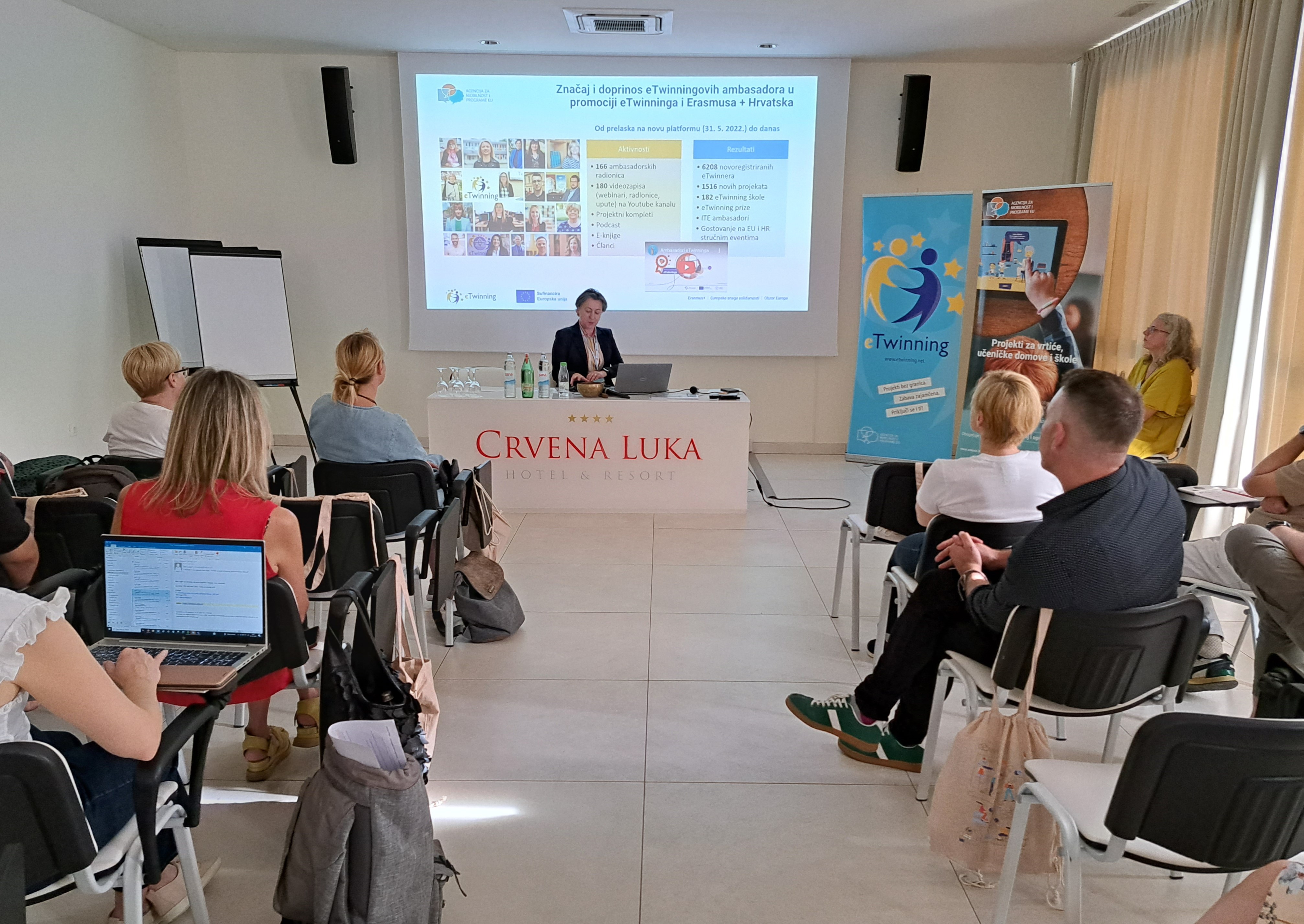 Zajedničkim osposobljavanjem ambasadora eTwinninga i programa Erasmus+ obilježeni Dani Erasmusa 2023. - Slika 9